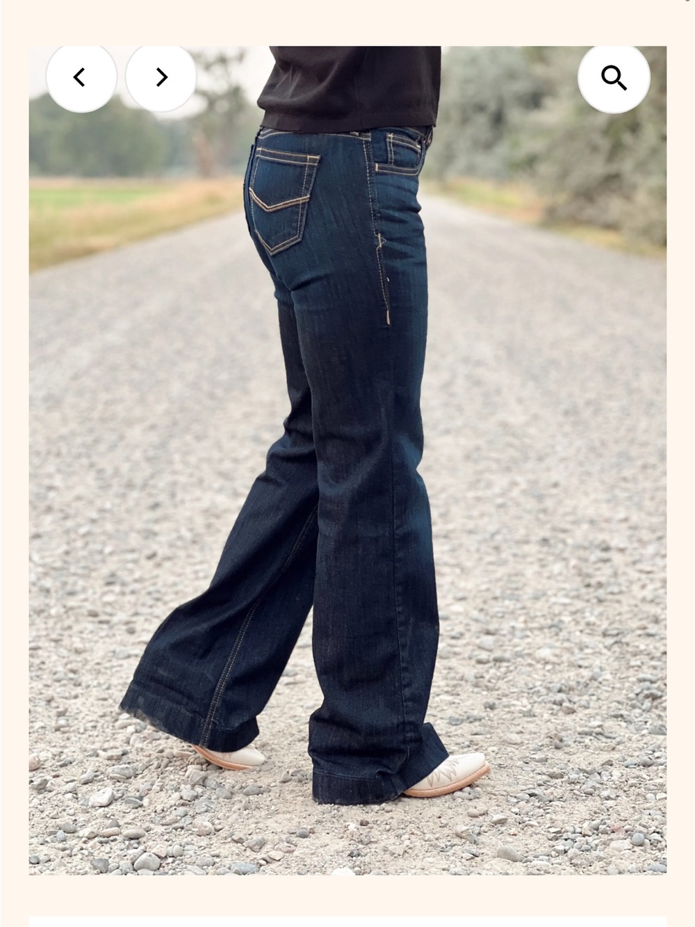 Ariat Denim Jeans with Brown Stitching